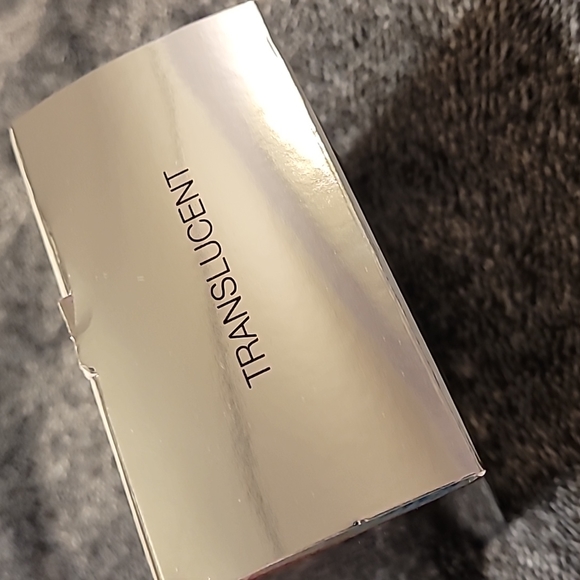 🎉HPx7🎉 ABH Loose Setting Powder - Picture 3 of 3